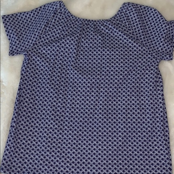 3/$30 Joe fresh Woman’s blouse - Picture 3 of 4